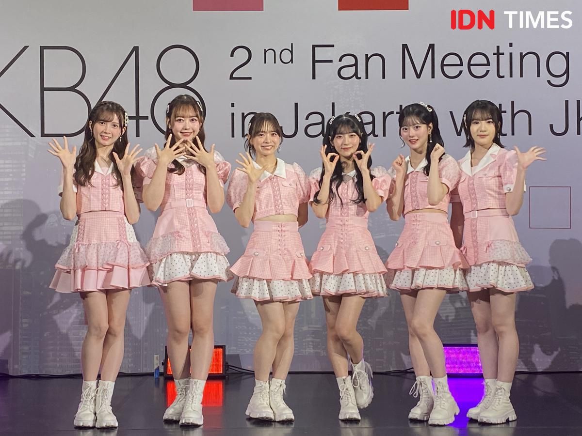 AKB48 Dapat Dukungan Luar Biasa dari Fans Indonesia: Kami Merasa Dicintai!