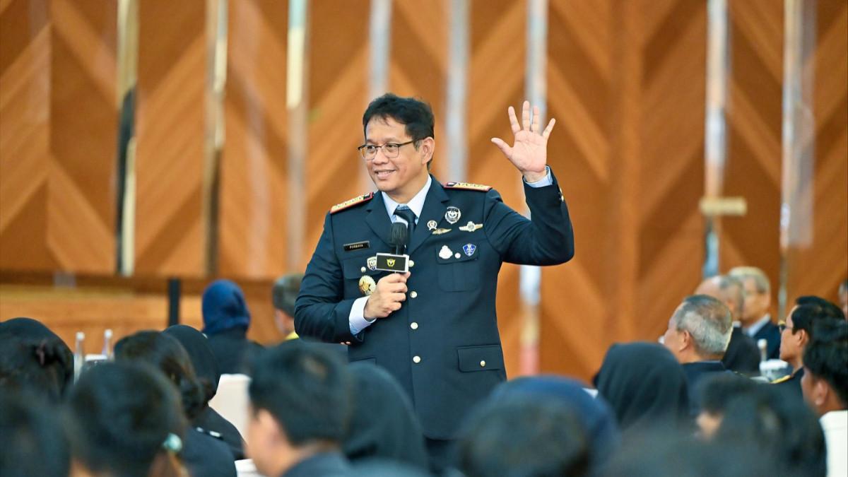 Purbaya Perkenalkan Metode Baru Penanganan Aduan Publik, Kasus Pegawai Nongkrong di Starbucks Jadi C