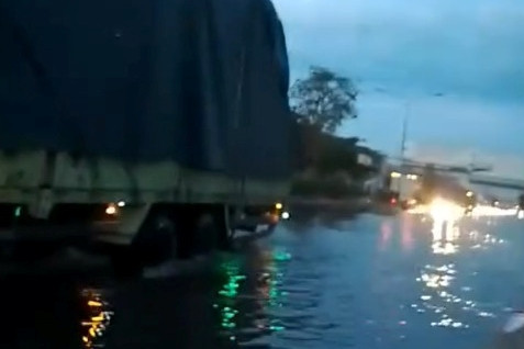 Anak Tewas Tenggelam Akibat Banjir Semarang