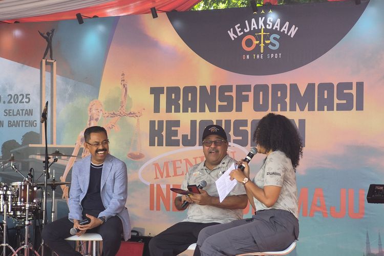 Jampidum: Banyak Anak SD hingga Petani Terlibat Judi