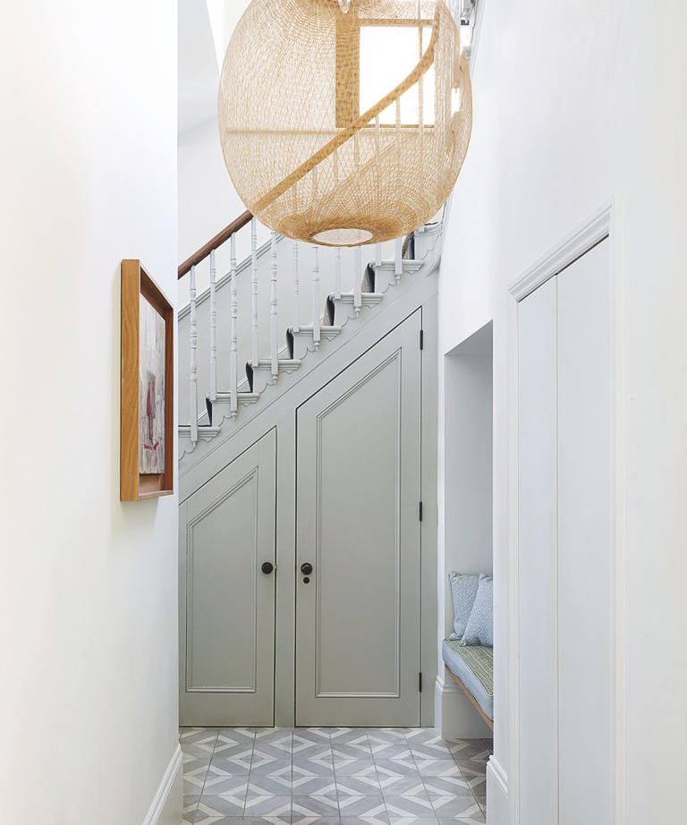 5 things minimalists never have in an entryway – what I always avoid ...