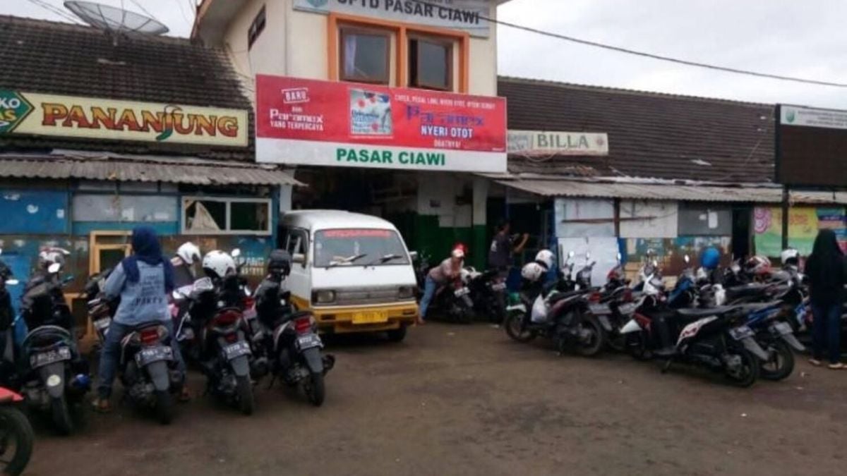 Pedagang Kesal, Komisi II DPRD Tasikmalaya Cek Pasar Ciawi