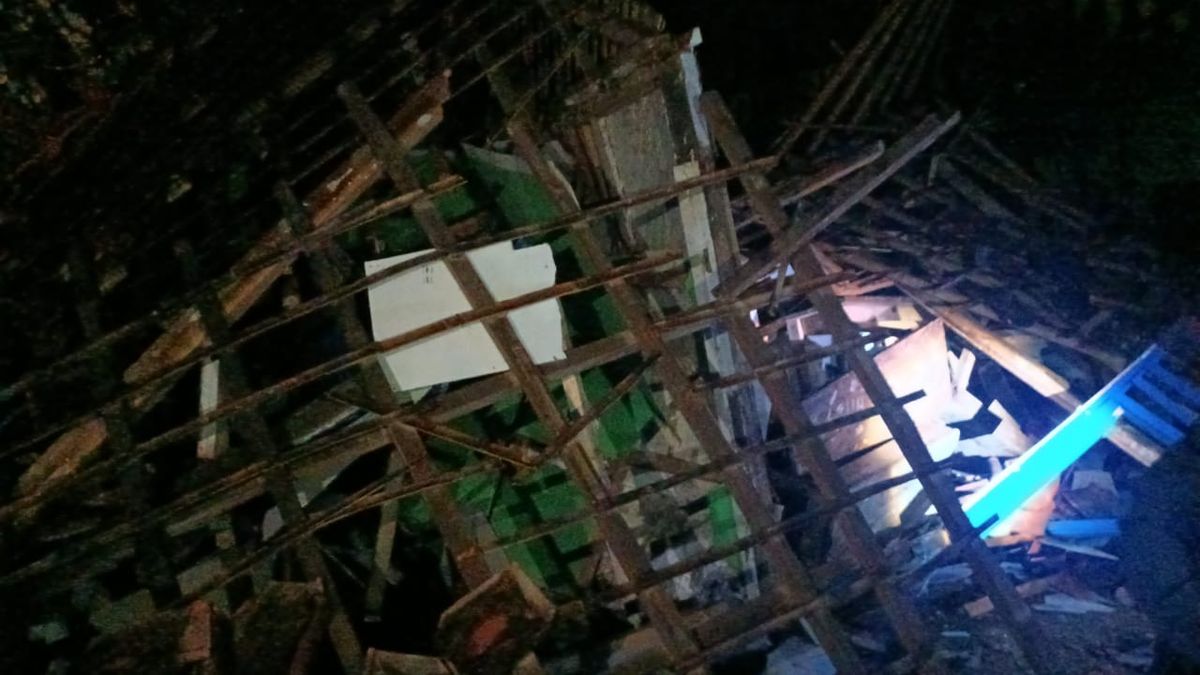 Bangunan Pesantren Attohiriyah di Rongga Ambruk, Satu Santri Tewas