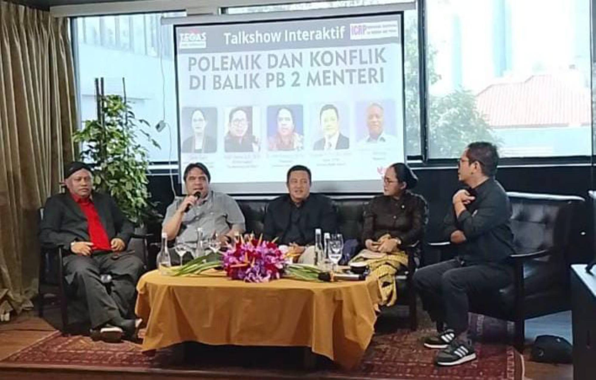 Menteri Intoleransi Minta Aturan Dicabut