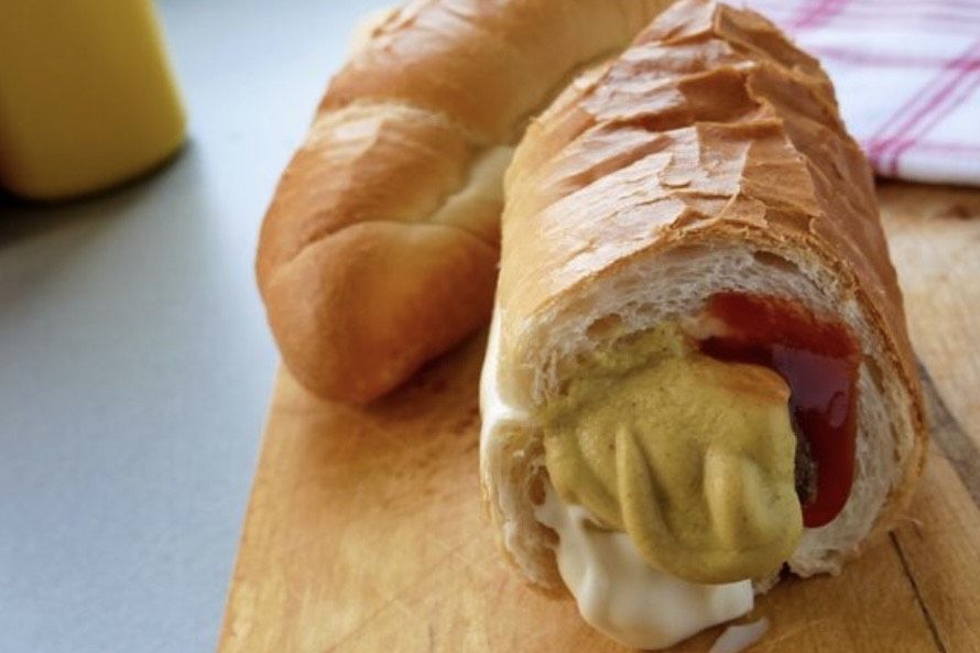 Daftar 5 Roti John Surabaya Terenak yang Menggugah Selera