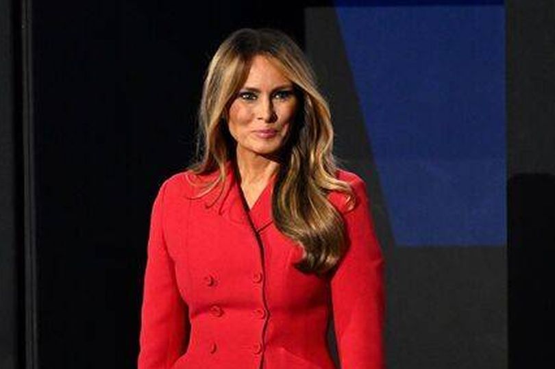 Unseen photo of Melania Trump at 16 shows her real look and who son(02)