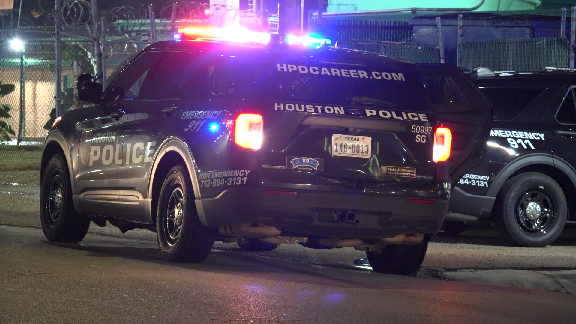 3 hurt, 1 dead after shooting in southwest Houston, police say | HPD ...