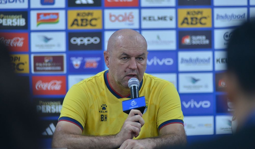 Bojan Hodak Hadapi Pilihan Berat Jelang Lawan Persis