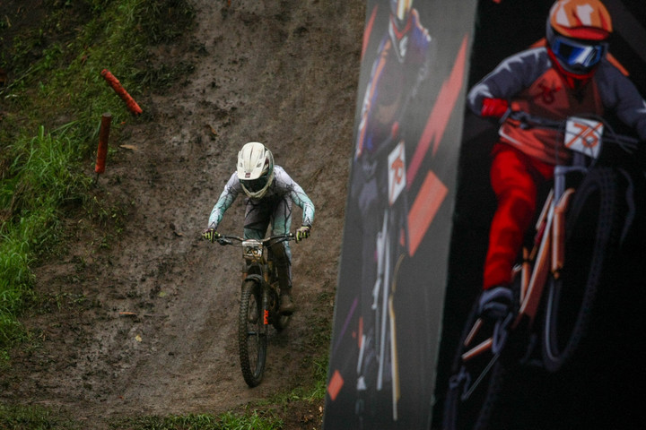 76 Indonesian Downhill Tutup Musim 2025 di Klemuk Bike Park Jawa Timur