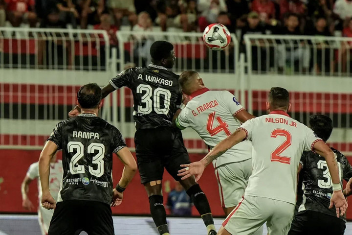 Super League: Kartu Merah dan Penalti, Malut United Kalahkan Semen Padang