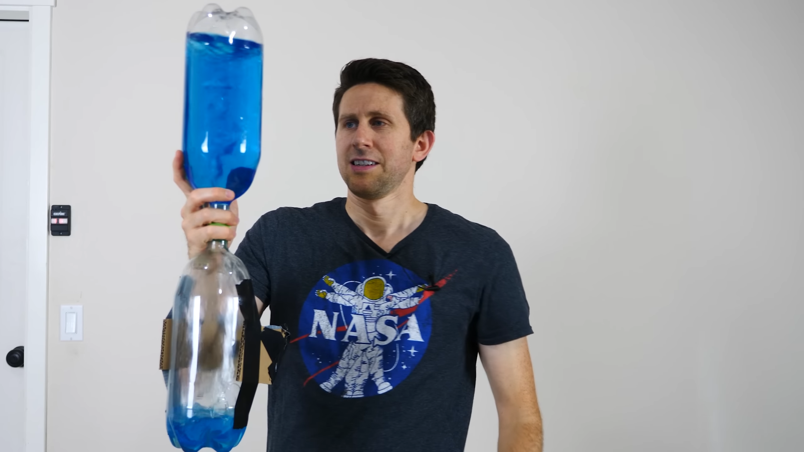 Amazing water experiment in zero gravity