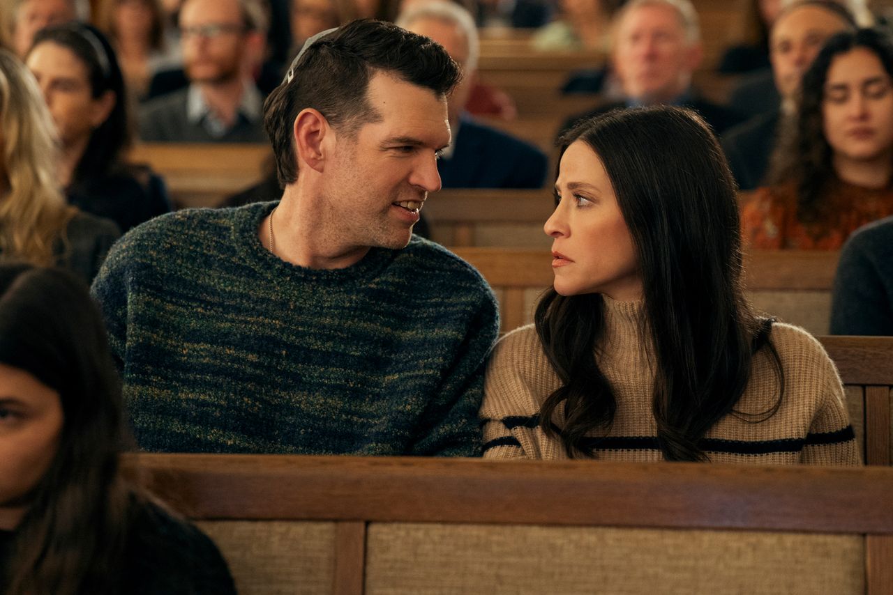 Timothy Simons Doesn't See 'Anything Wrong' with Sasha's Decisions in ...