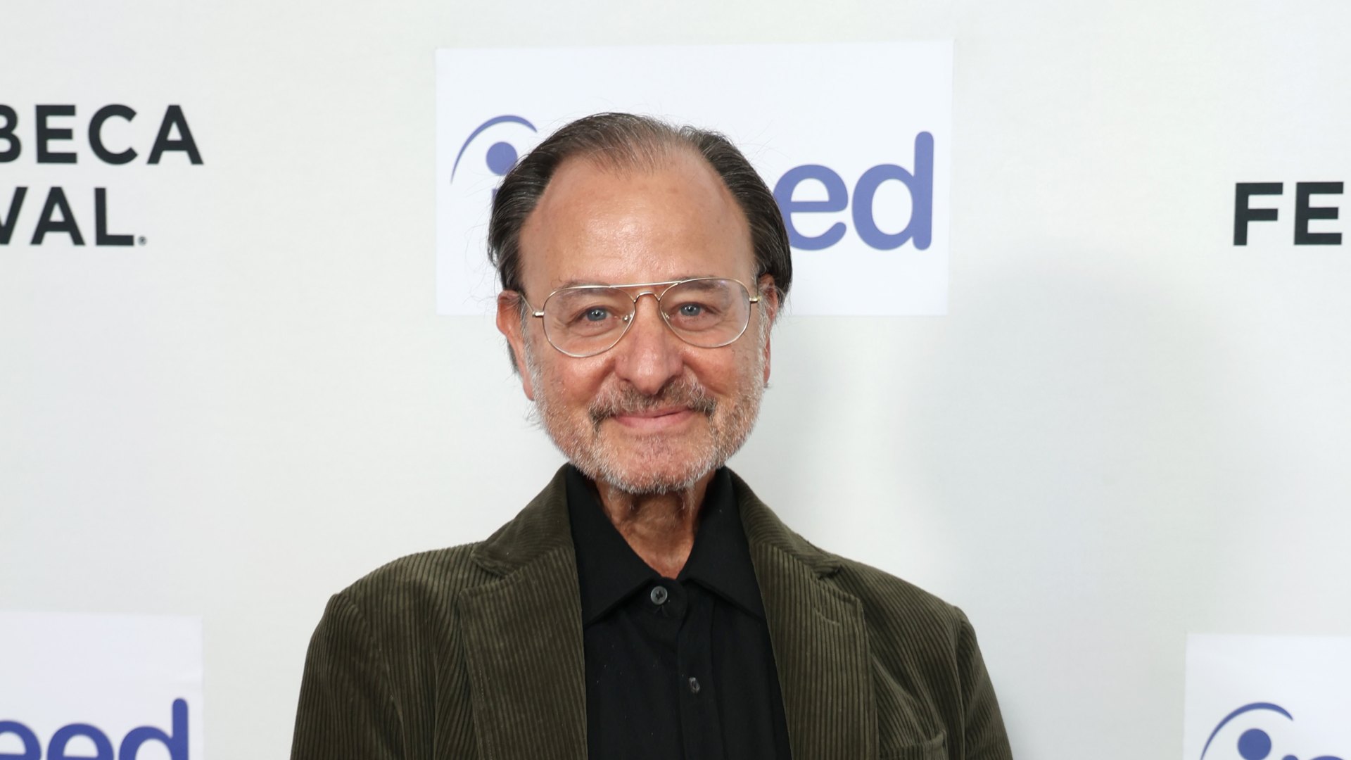 Succession's Fisher Stevens Reveals He's Moving Out of the U.S. for England(02)