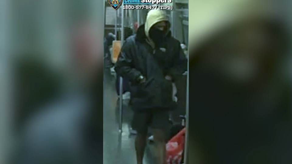 Police hunt for suspected serial slasher in Brooklyn
