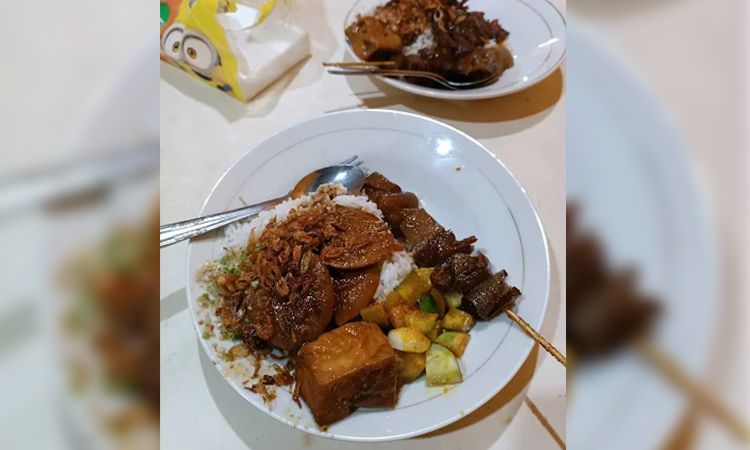 Rekomendasi Kuliner Kaki Lima Legendaris di Bekasi, Mulai dari Tongseng hingga Nasi Uduk yang Lezat