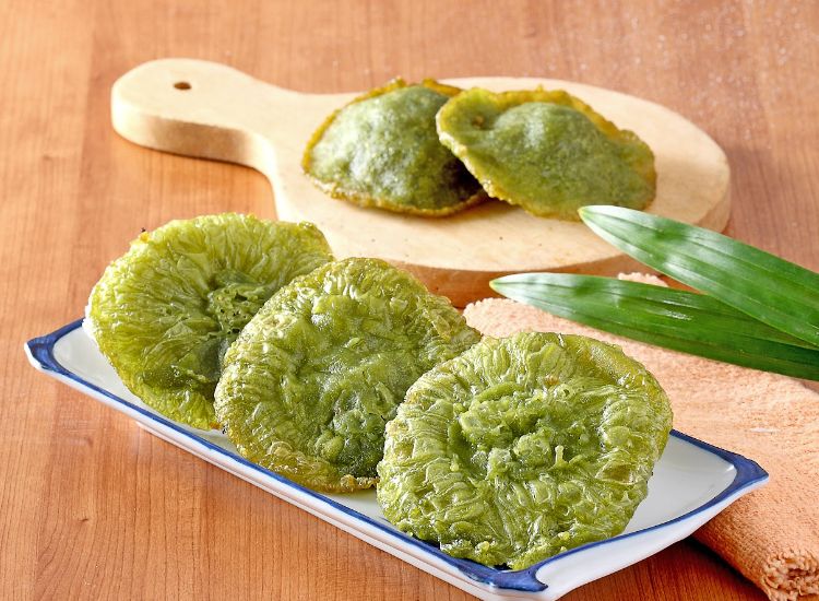 Resep Kue Cucur Pandan, Kue Tradisional Manis dan Lembut