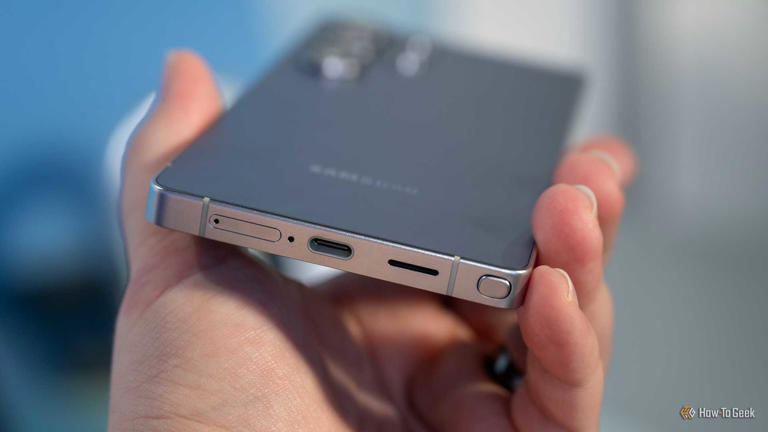 5 reasons I've started using flash drives over SSDs