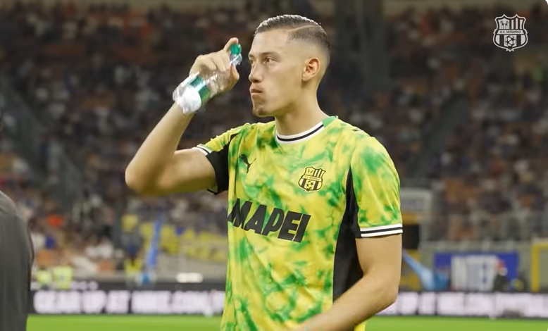 Kebiasaan Jay Idzes Bantu Timnas dan Sassuolo Kalahkan Fiorentina