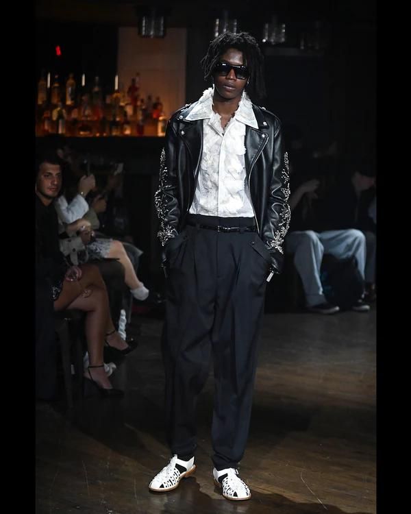 10 Koleksi John Richmond SS26 di London Fashion Week, Nuansa Club-Punk! - Info Malang Raya AA1Pev6N - Info Malang Raya