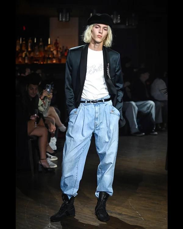 10 Koleksi John Richmond SS26 di London Fashion Week, Nuansa Club-Punk! - Info Malang Raya - Info Malang Raya