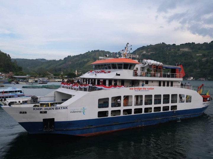 Mudahkan Wisatawan ke Pulau Samsosir, ASDP Buka Rute Ajibata-Ambarita