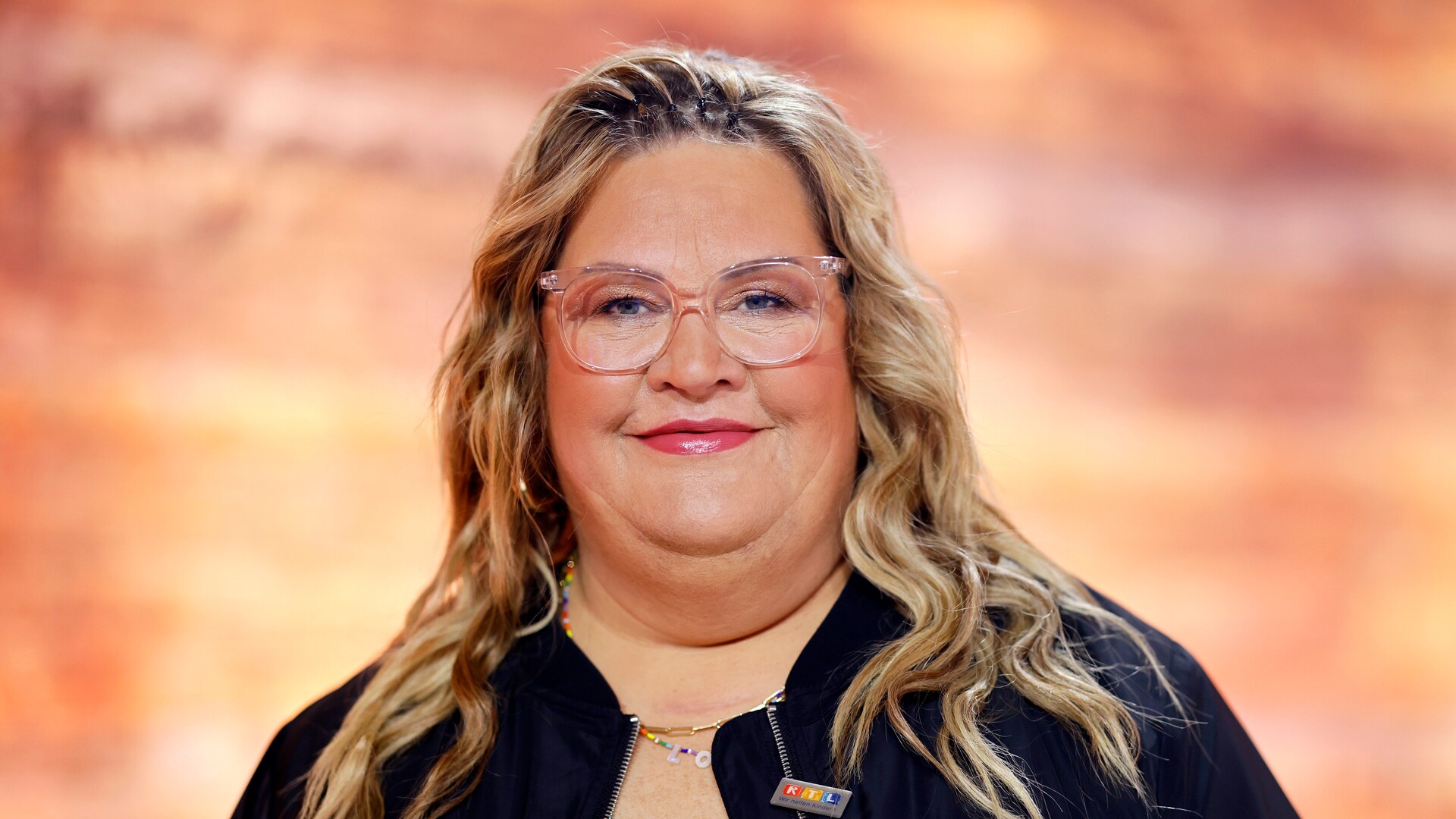 &amp;quot;Siehst fantastisch aus&amp;quot;: Ilka Bessin begeistert Fans mit Typveränderung