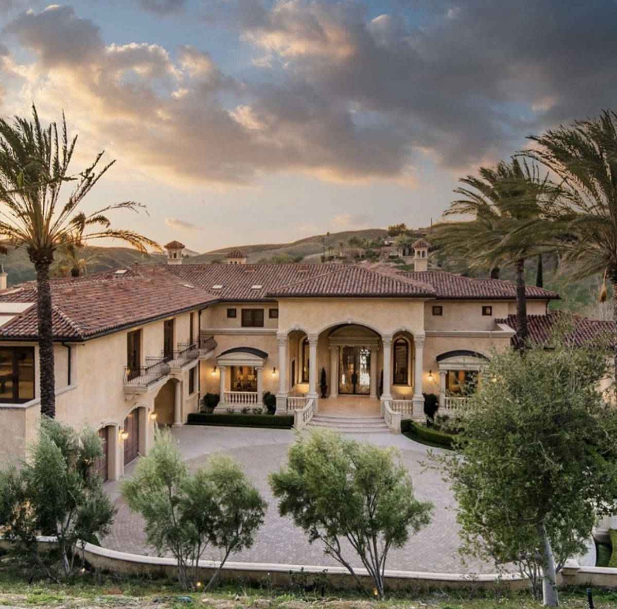 Mudah! Ini Cara Membedakan Mansion dan Rumah - Info Malang Raya AA1Pfe6F - Info Malang Raya