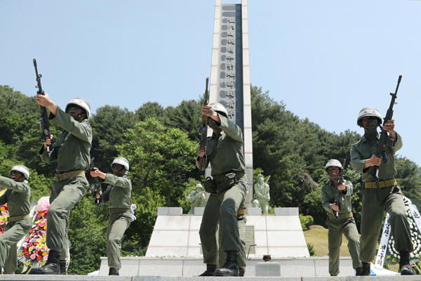 미국보다 어쩌면 “더 한국 보호에 진심이라” 무조건 지켜준다는 ‘이 나라’
