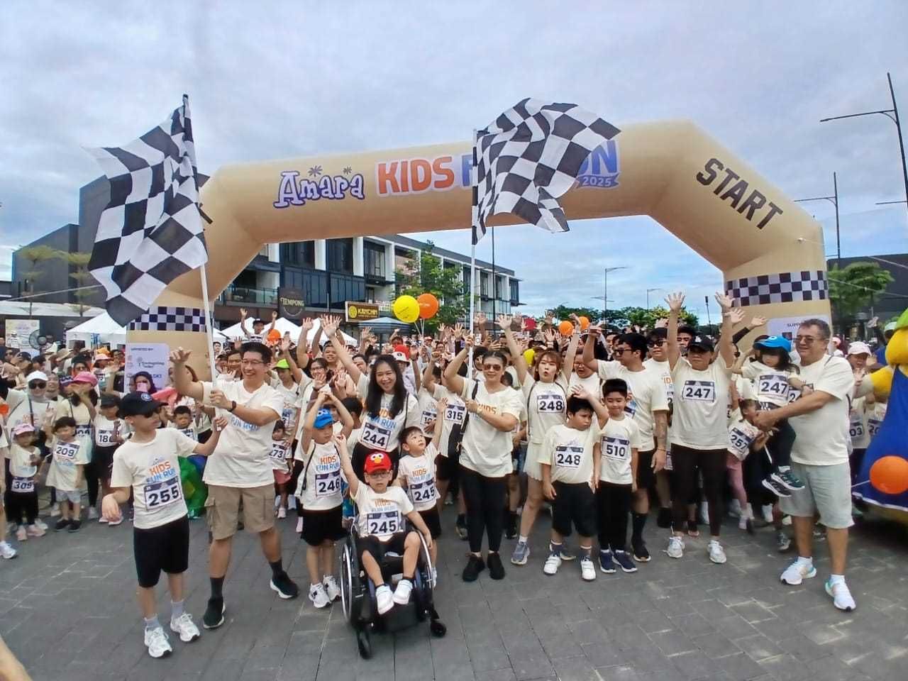 Lari Seru Amara Kids 2025, Momen Berharga Bersama Keluarga