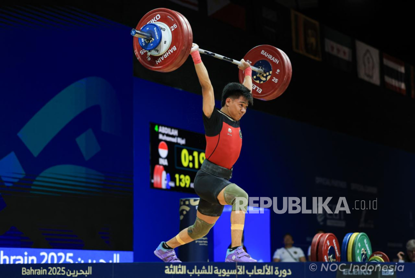 Atlet Muda Rijal Abdilah Bawa Emas untuk Indonesia di Asian Youth Games 2025