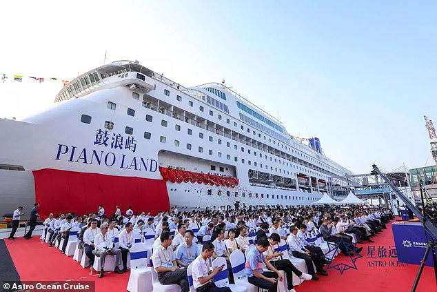 Boasting 10 decks and 880 cabins, the ship can accommodate 1,760 passengers, who are treated to a range of bespoke onboard experiences and facilities with Islamic hospitality at its heart