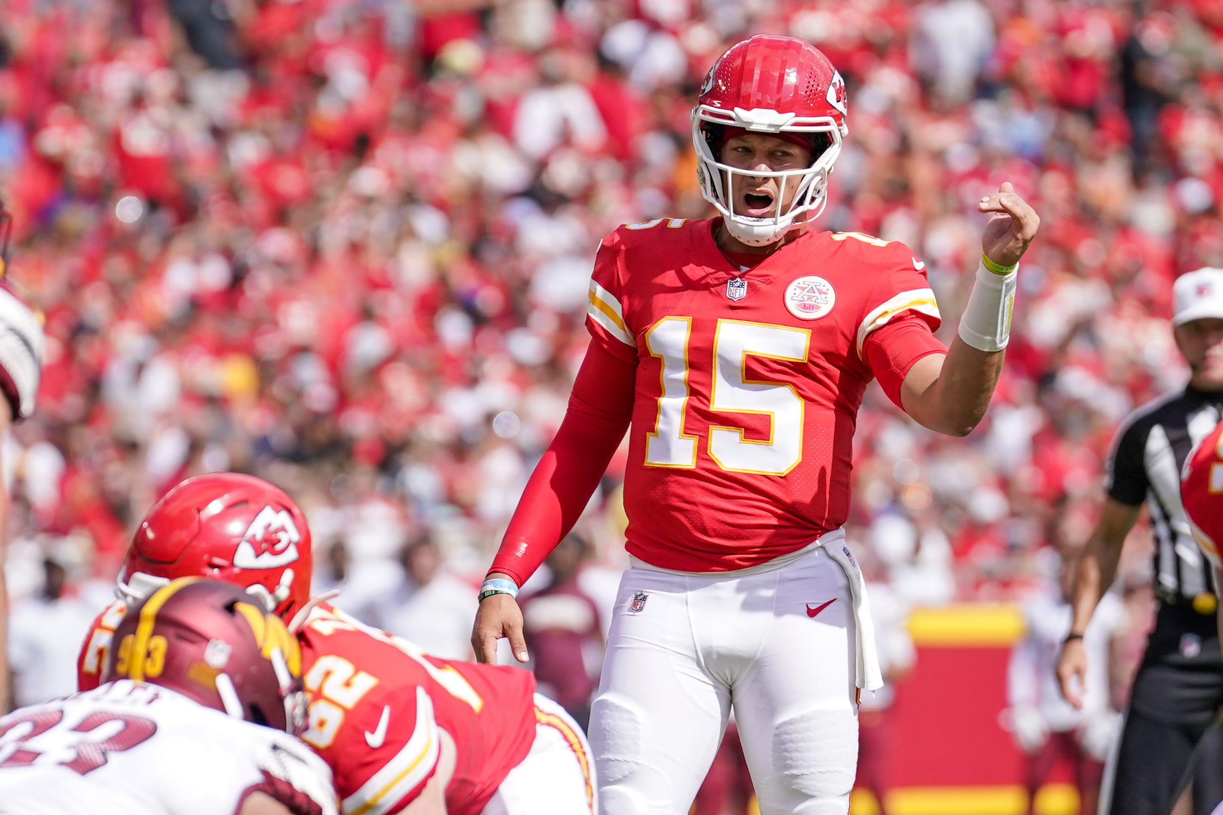 Monday Night Football predictions, picks, odds for Chiefs vs Commanders ...