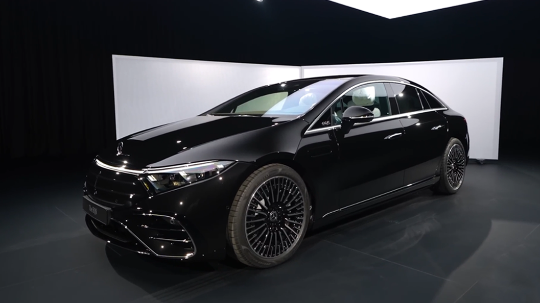 Mercedes EQS – New Design, Bigger Range, Same Question