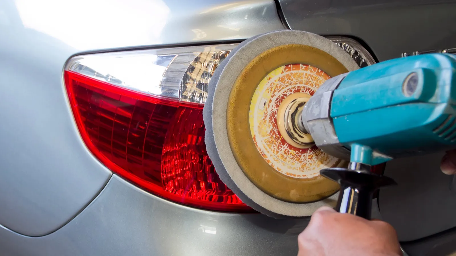 Top car buffers to restore your vehicle’s shine