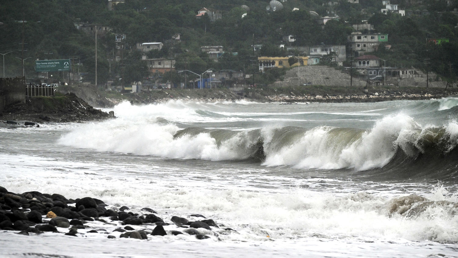 JAMAICA-WEATHER-HURRICANE-MELISSA (Ricardo Makyn / AFP via Getty Images)