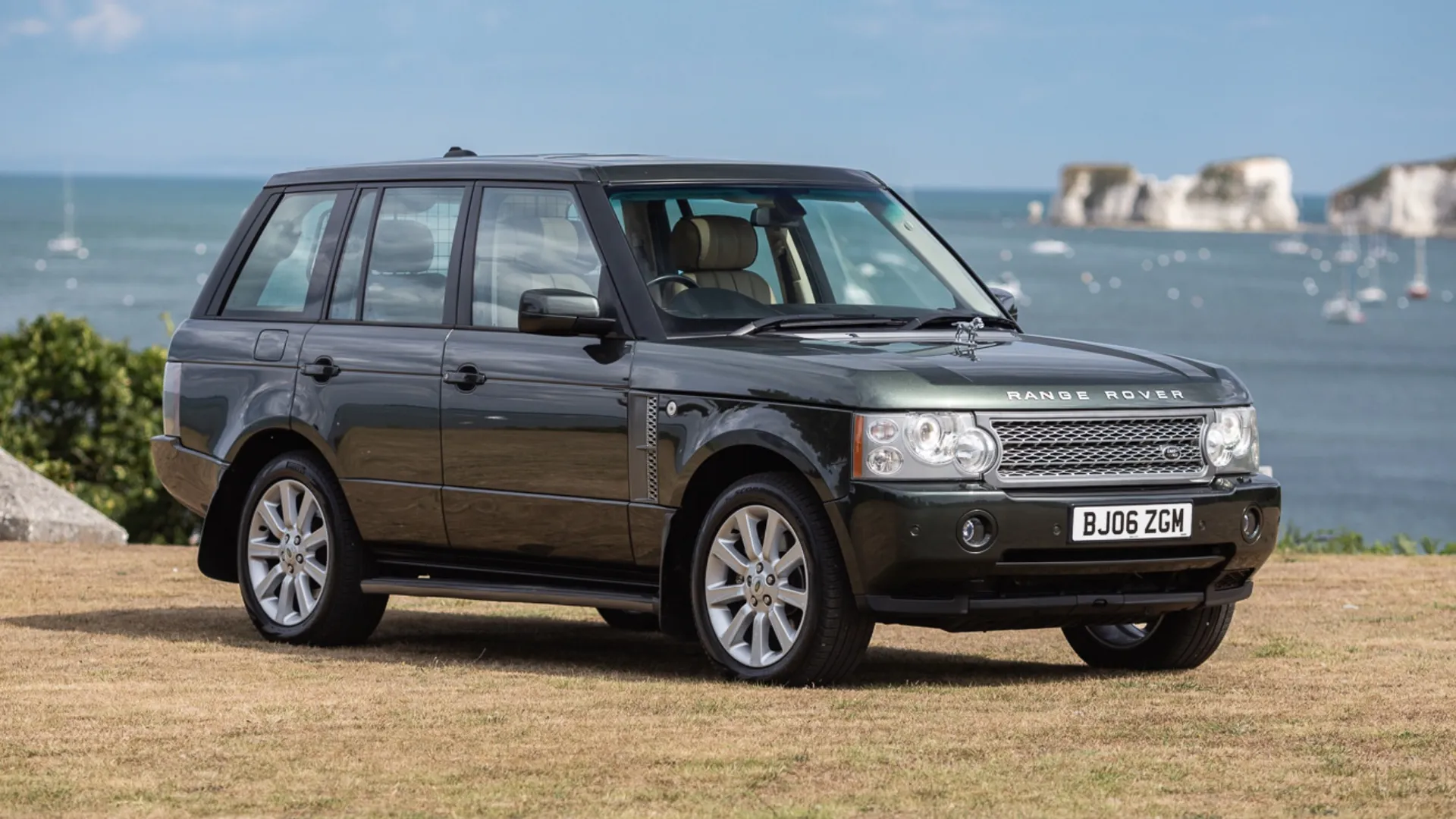Brit koopt voor paar duizend pond een oude Range Rover en ontdekt ...