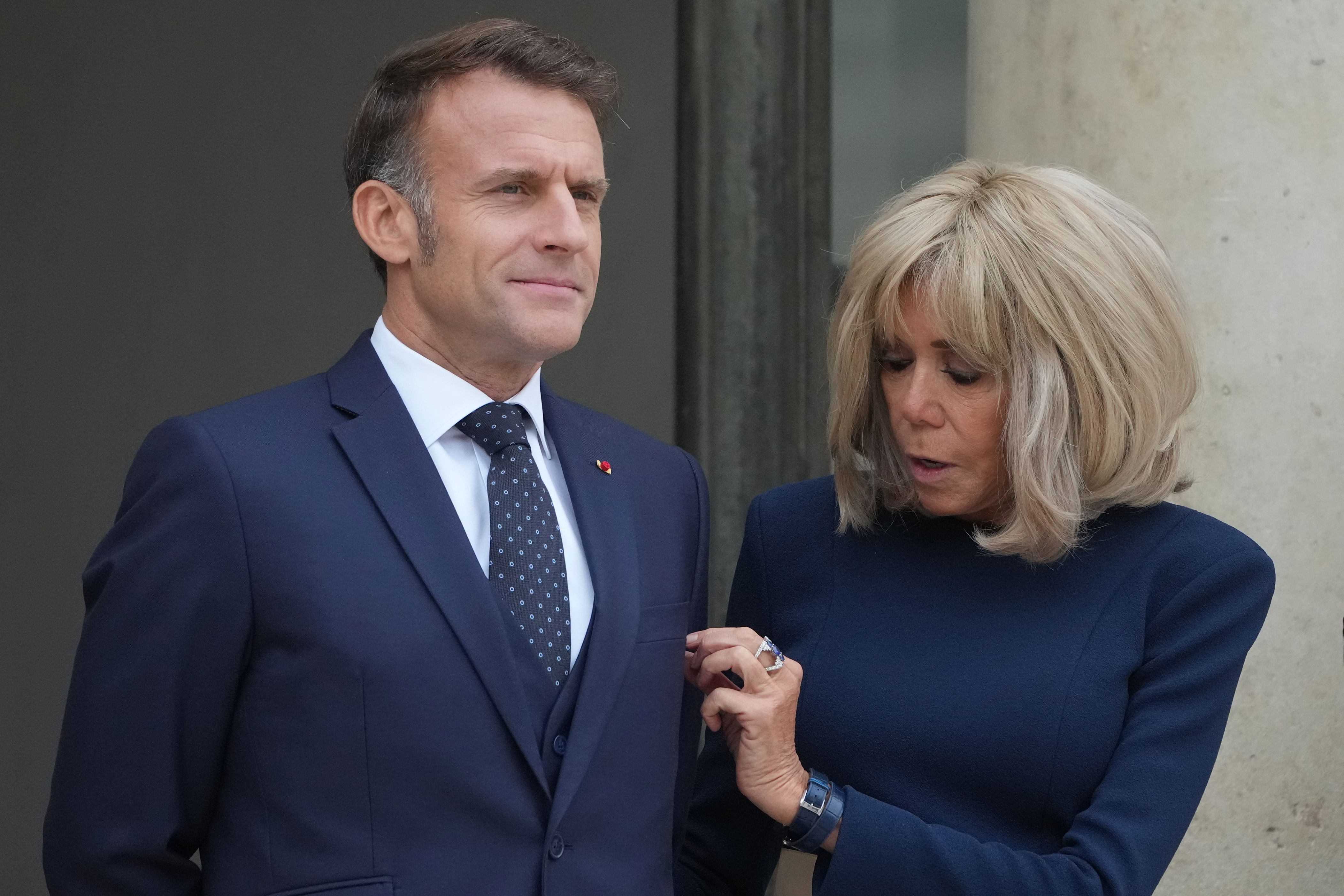Ten people face trial accused of cyberbullying Brigitte Macron(02)