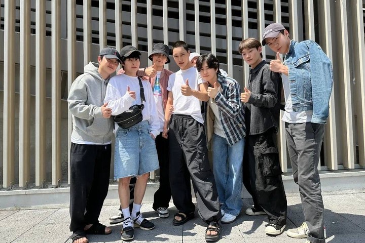 EXO Kembali, Hanya 6 Anggota?