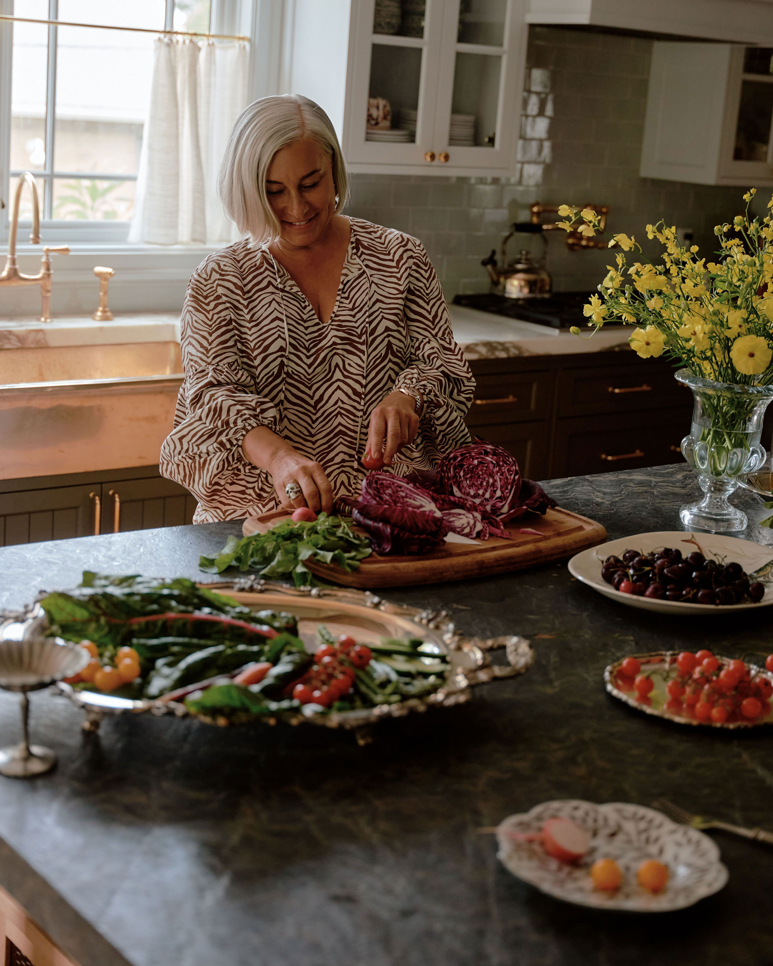 From Her Hotel-Inspired New Jersey Craftsman, This Event Planner Lives ...