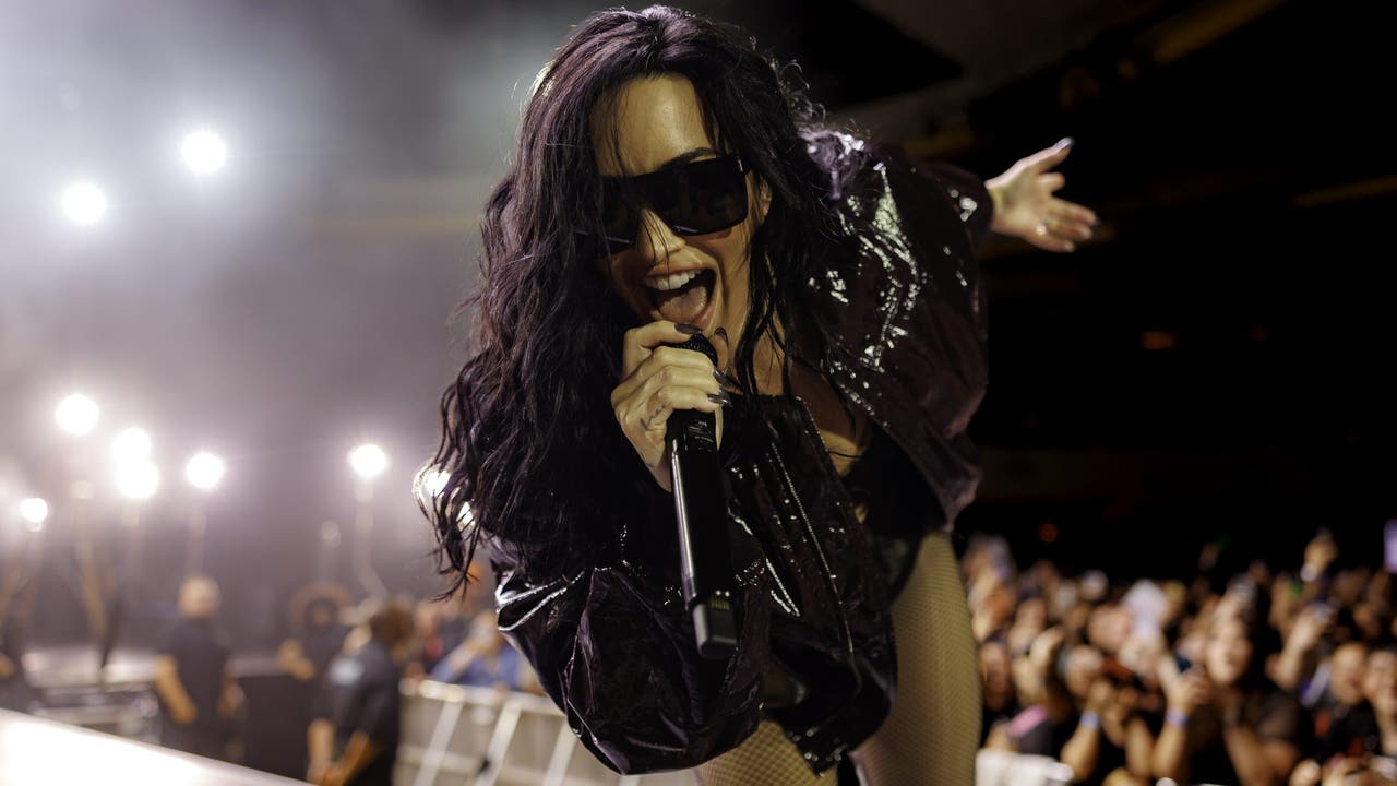 Demi Lovato announces Seattle show at Climate Pledge Arena