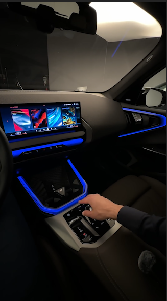 BMW X3: Ambient Lighting Features and Customization Options