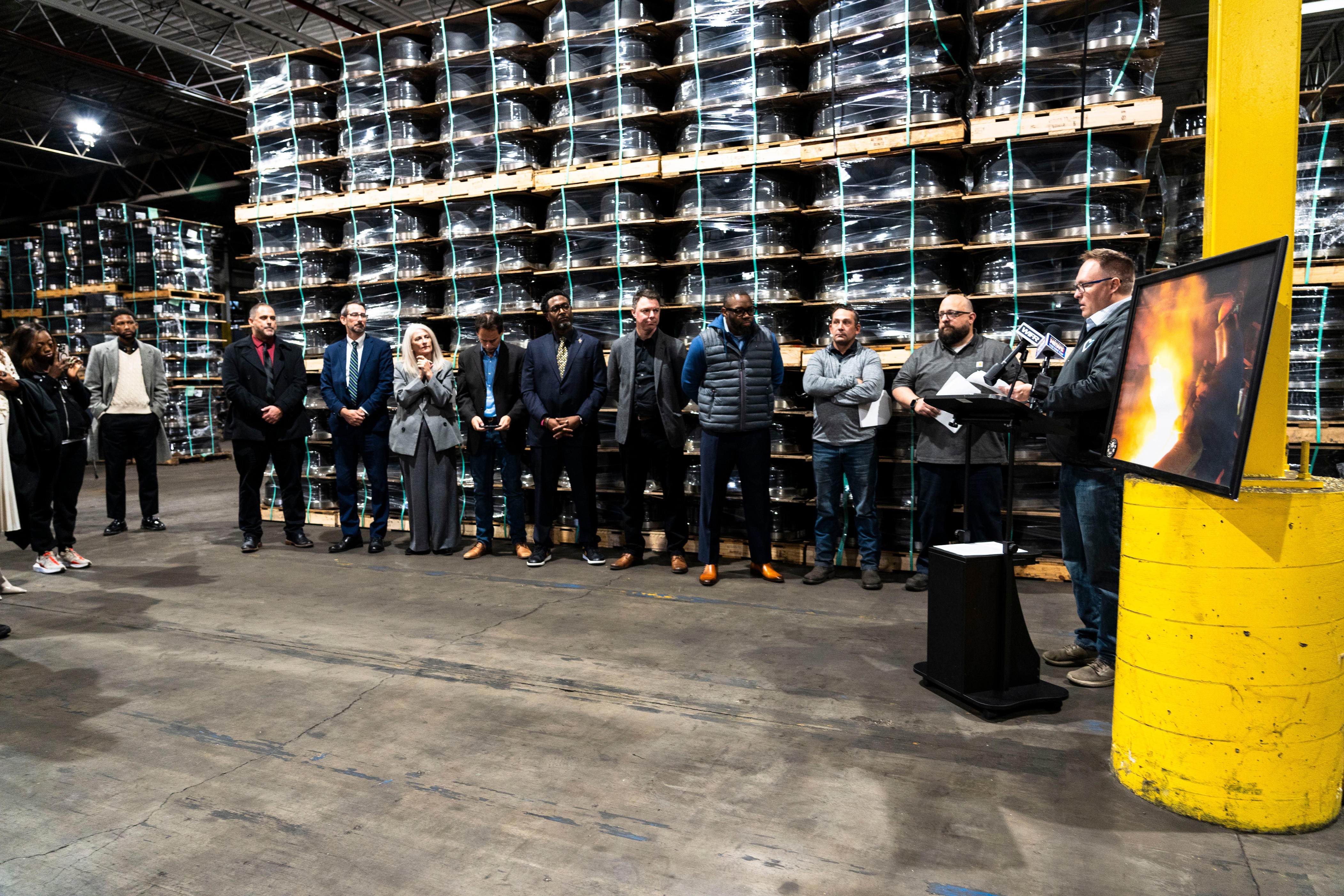 Illinois offers $24M for new manufacturing training academies