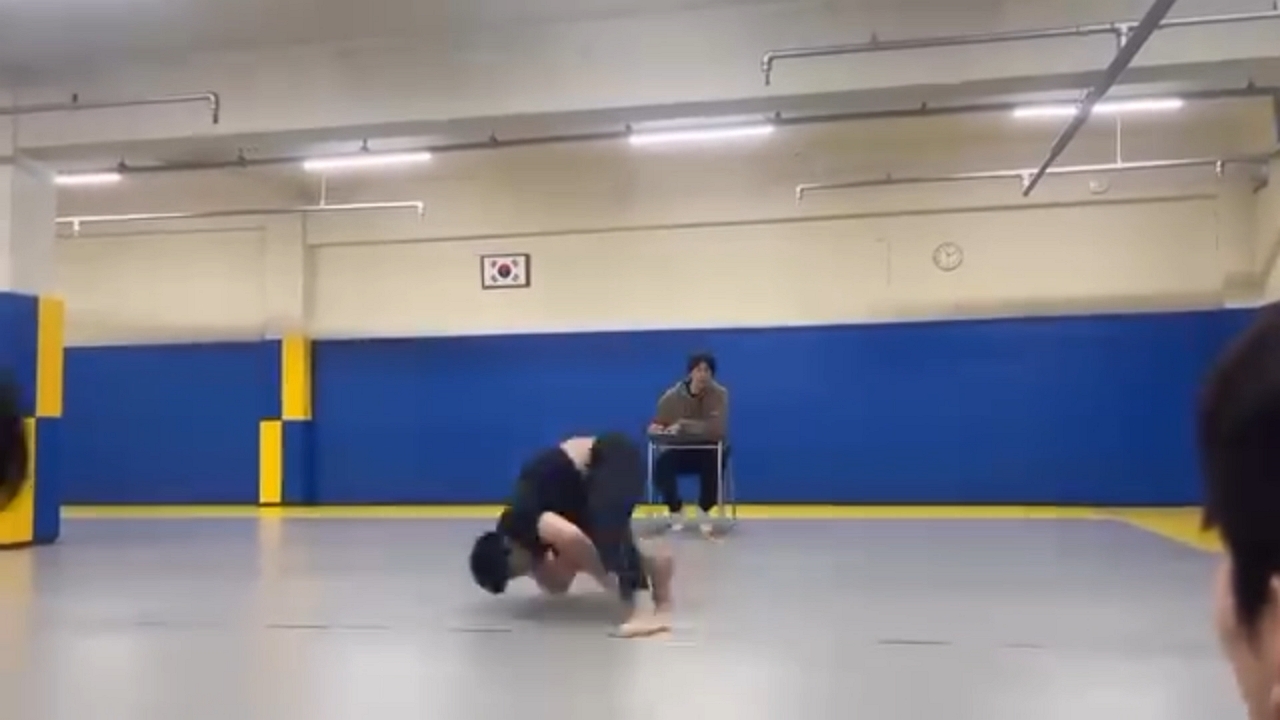 Student loses balance during practical class in Seoul, South Korea