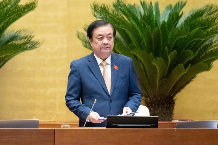 Thảo luận về môi trường, Quốc hội chia sẻ với đồng bào miền Trung đang chịu mưa lũ