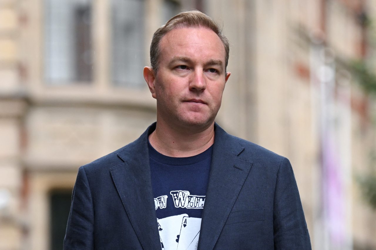 Tom Hayes, Face of Libor Scandal, Sues UBS for $400 Million