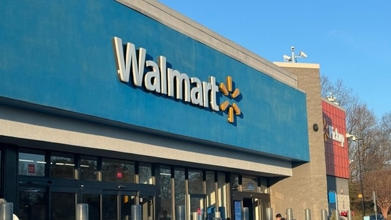 Fact check: No, Walmart is not closing stores on November 1 amid SNAP ...
