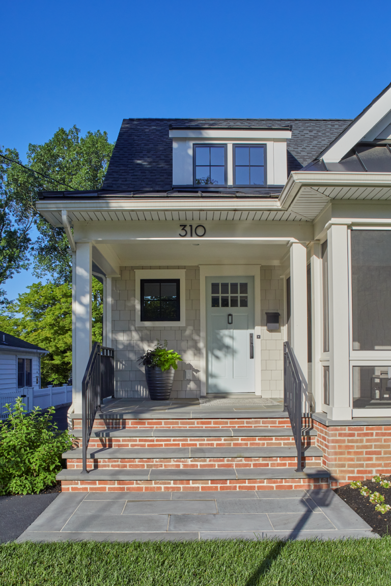 Step Right Up: 15 Front Step Ideas for a Stunning Entry
