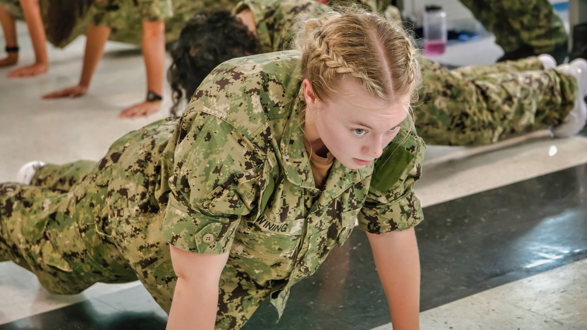 The US Navy just quietly eliminated 1 mandatory piece of the uniform ...