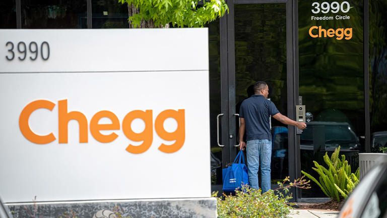 Chegg cuts 45% of staff as AI reshapes online learning business