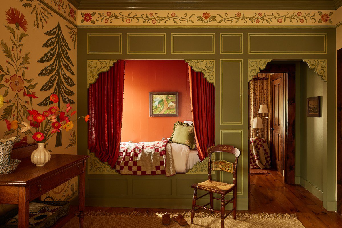 Want a Cozy Weekend Upstate New York? Welcome to the Dollhouse